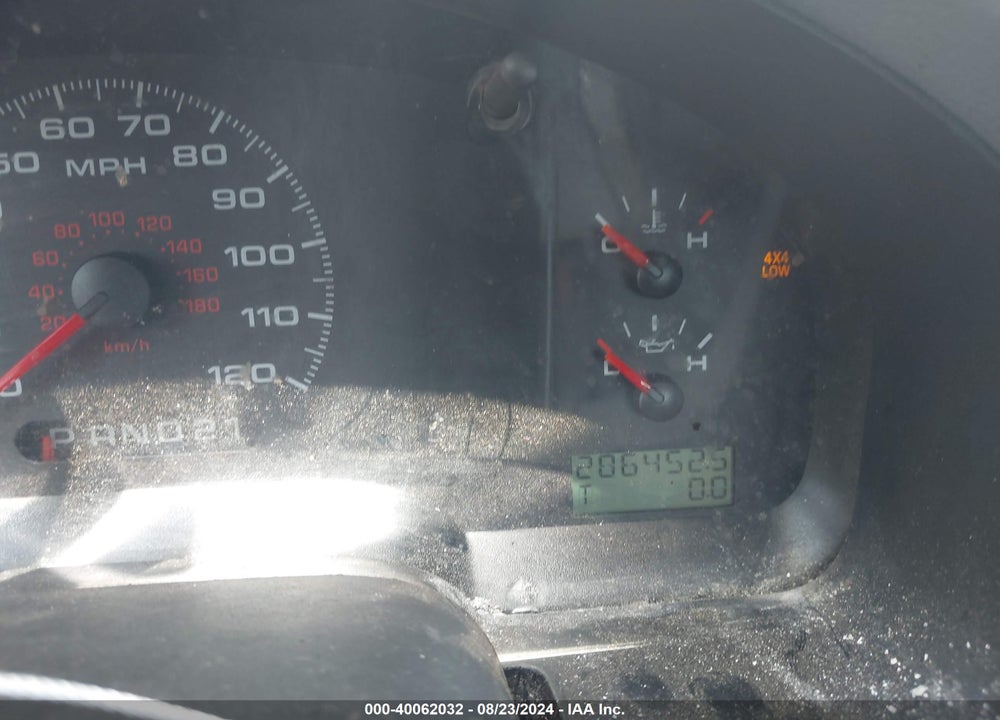 2007 FORD F-150 STX/XL/XLT VIN: 1FTRF14W67NA82369