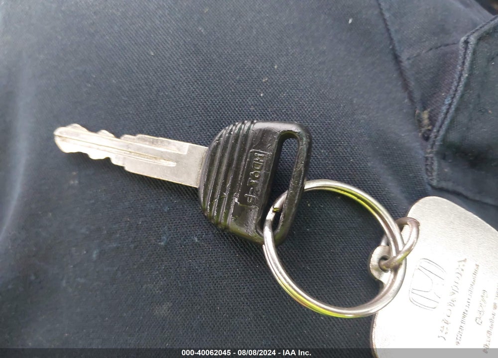 1996 HONDA CIVIC DX VIN: 1HGEJ6225TL025436