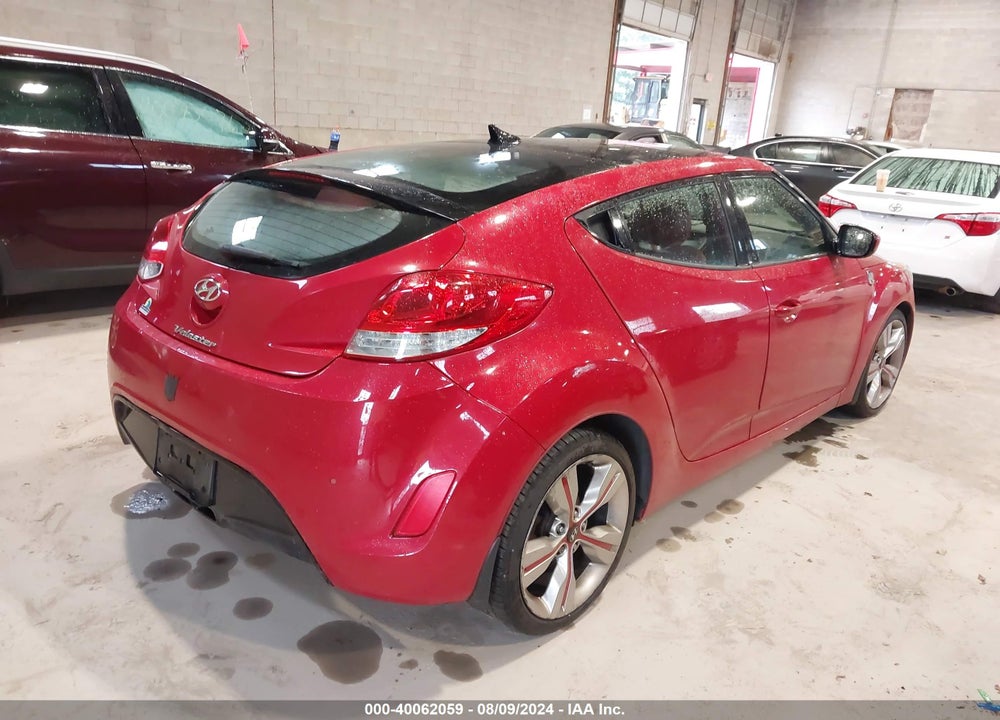 2013 HYUNDAI VELOSTER VIN: KMHTC6AD7DU142638
