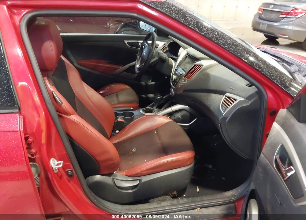 2013 HYUNDAI VELOSTER VIN: KMHTC6AD7DU142638