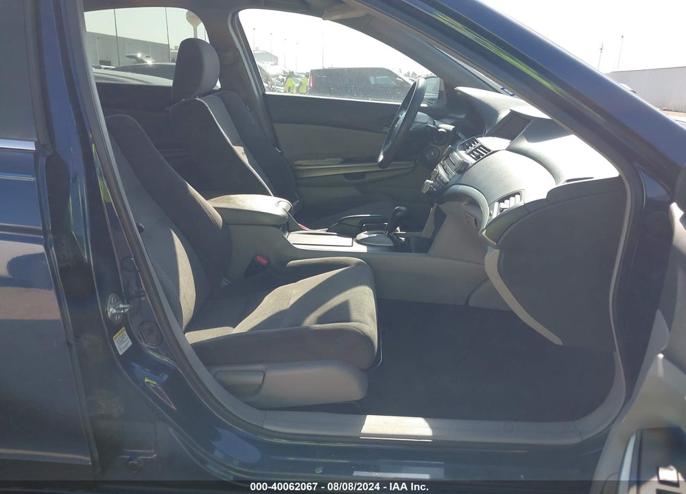 2009 HONDA ACCORD 2.4 EX VIN: 1HGCP26759A193960