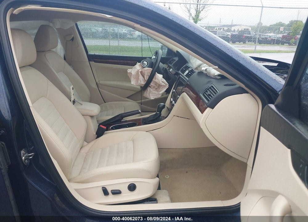 2013 VOLKSWAGEN PASSAT 2.0L TDI SEL PREMIUM VIN: 1VWCN7A33DC113460