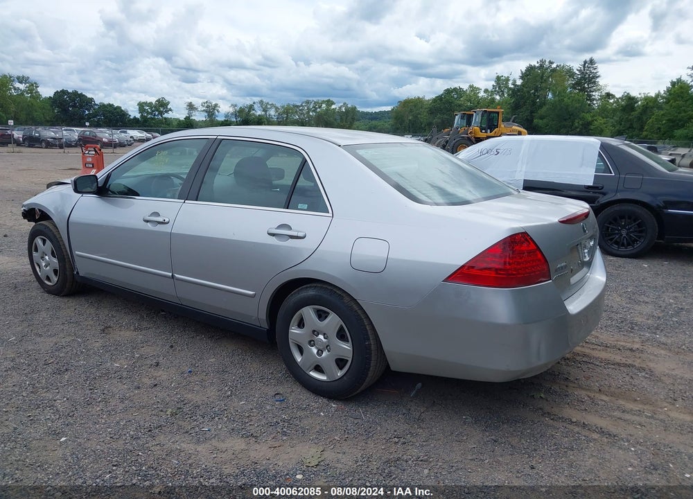 2007 HONDA ACCORD 2.4 LX VIN: 1HGCM564X7A214038
