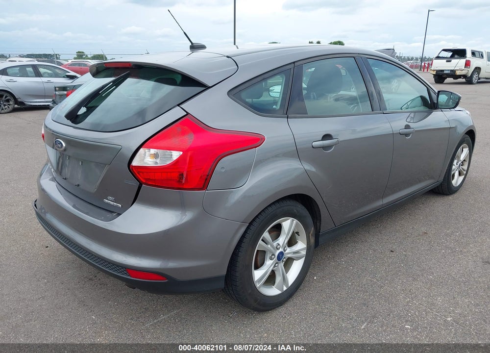 2013 FORD FOCUS SE VIN: 1FADP3K26DL176588