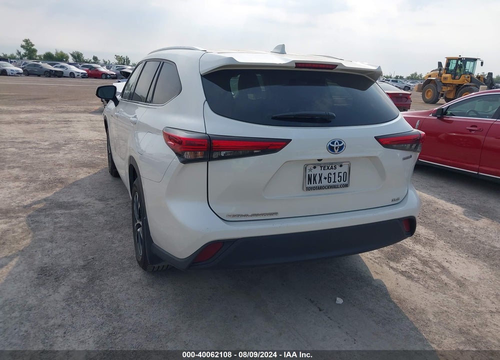 2020 TOYOTA HIGHLANDER HYBRID XLE VIN: 5TDGARAHXLS500267