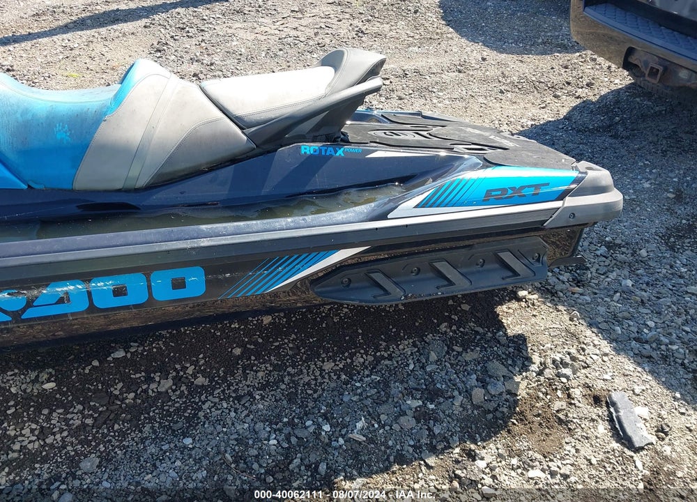 2018 SEA DOO RXT-300 VIN: YDV05239K718