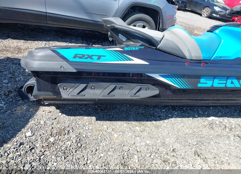 2018 SEA DOO RXT-300 VIN: YDV05239K718