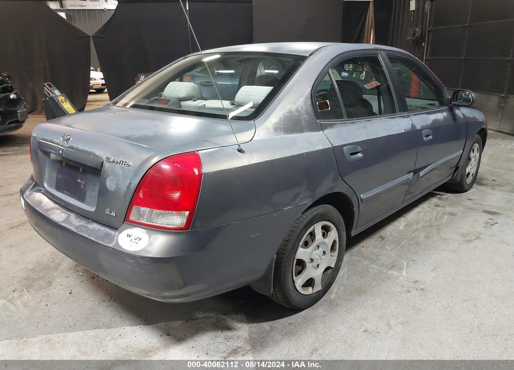 2002 HYUNDAI ELANTRA GLS VIN: KMHDN45D12U464329