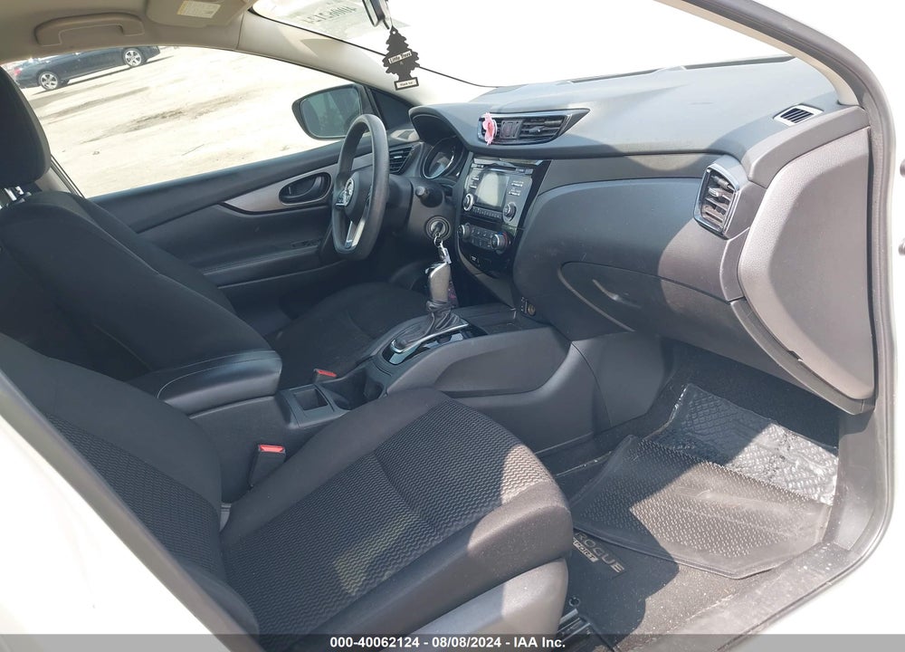2017 NISSAN ROGUE SPORT S VIN: JN1BJ1CP0HW005280