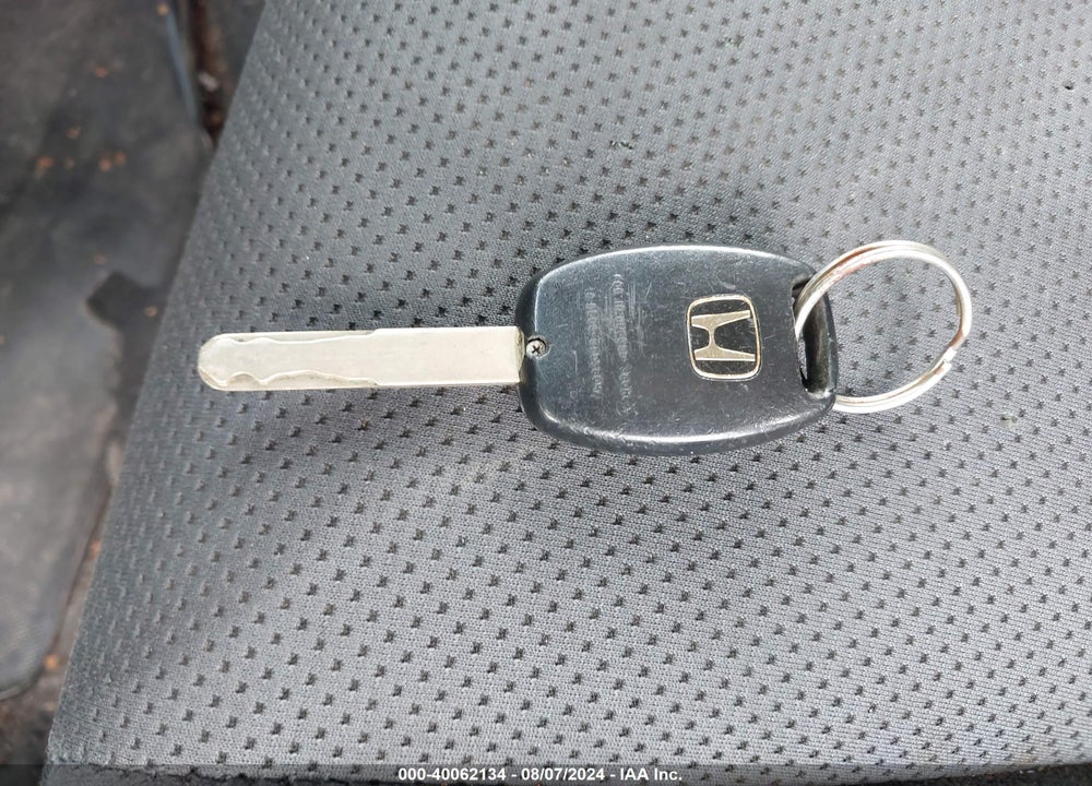 2008 HONDA FIT SPORT VIN: JHMGD386X8S016122
