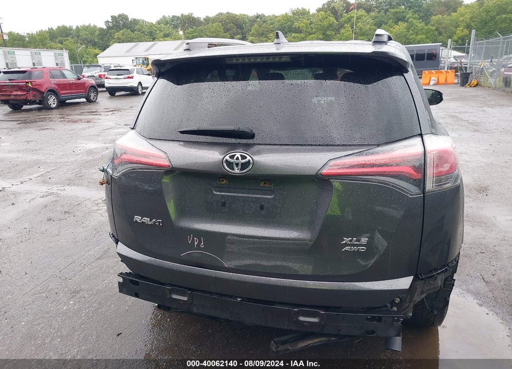 2017 TOYOTA RAV4 XLE VIN: JTMRFREV1HJ142278