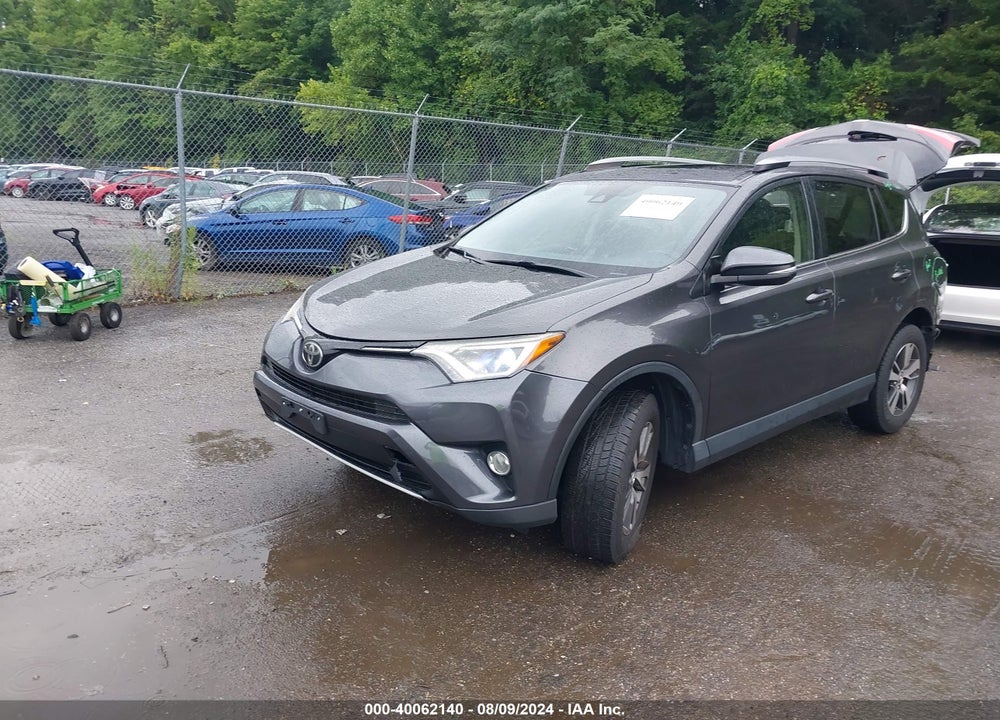 2017 TOYOTA RAV4 XLE VIN: JTMRFREV1HJ142278