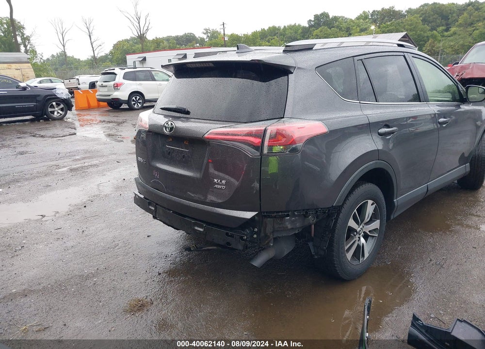 2017 TOYOTA RAV4 XLE VIN: JTMRFREV1HJ142278