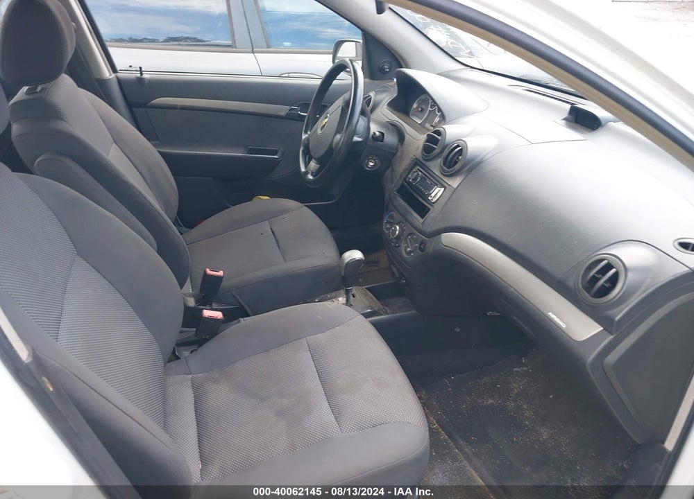 2008 CHEVROLET AVEO LS VIN: KL1TD56678B009988
