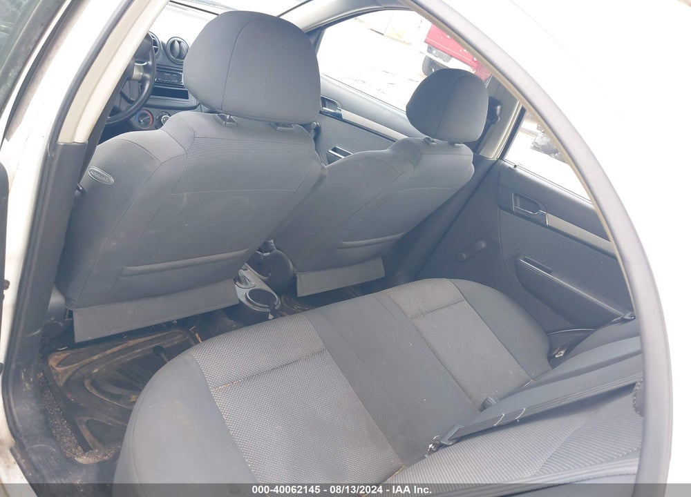 2008 CHEVROLET AVEO LS VIN: KL1TD56678B009988