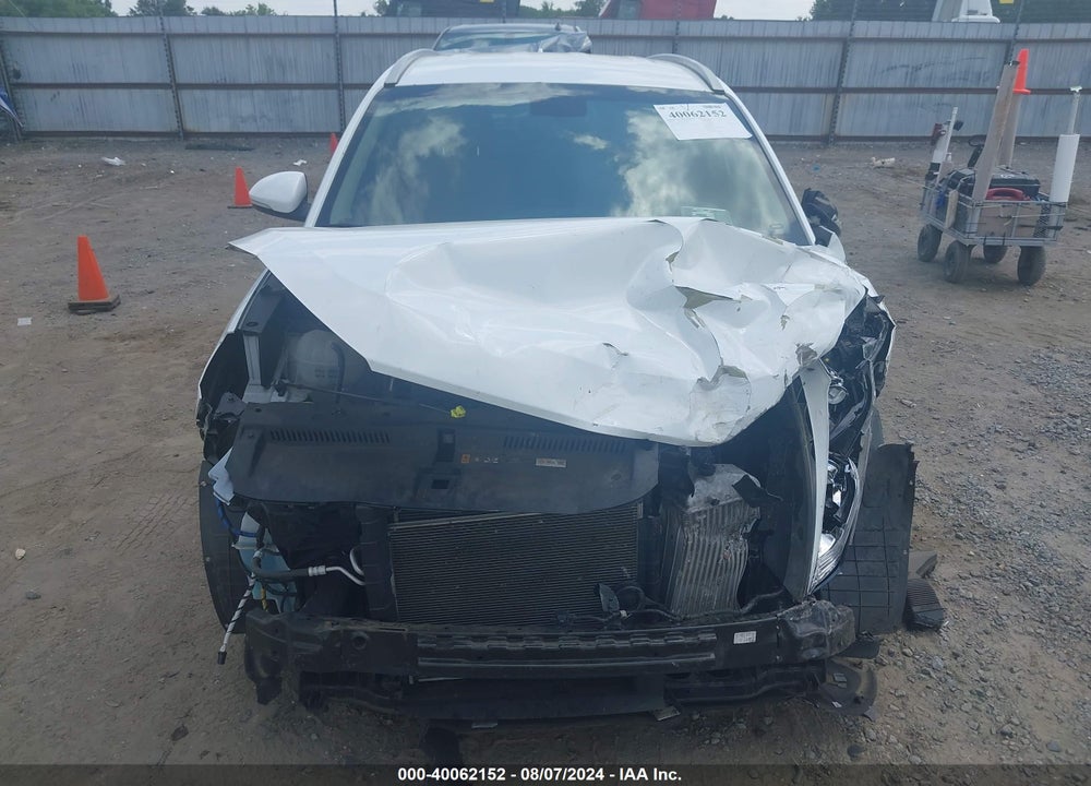 2018 HYUNDAI TUCSON LIMITED VIN: KM8J33A23JU743612