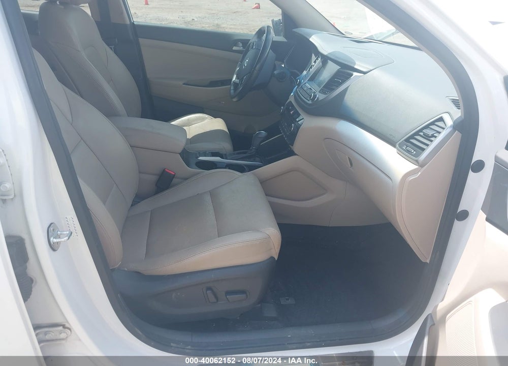 2018 HYUNDAI TUCSON LIMITED VIN: KM8J33A23JU743612