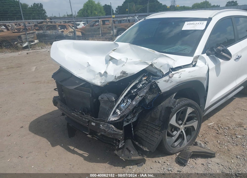 2018 HYUNDAI TUCSON LIMITED VIN: KM8J33A23JU743612
