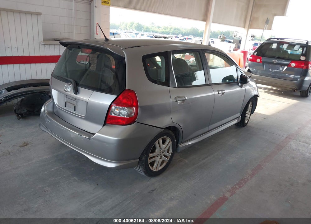 2008 HONDA FIT SPORT VIN: JHMGD38628S030032