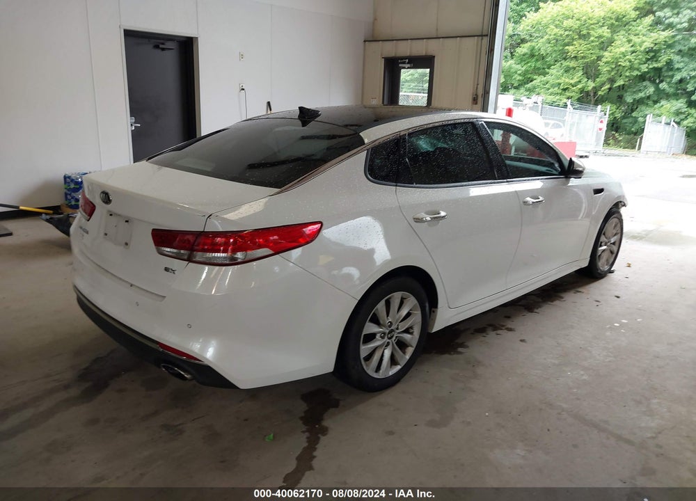2017 KIA OPTIMA EX VIN: 5XXGU4L32HG143154