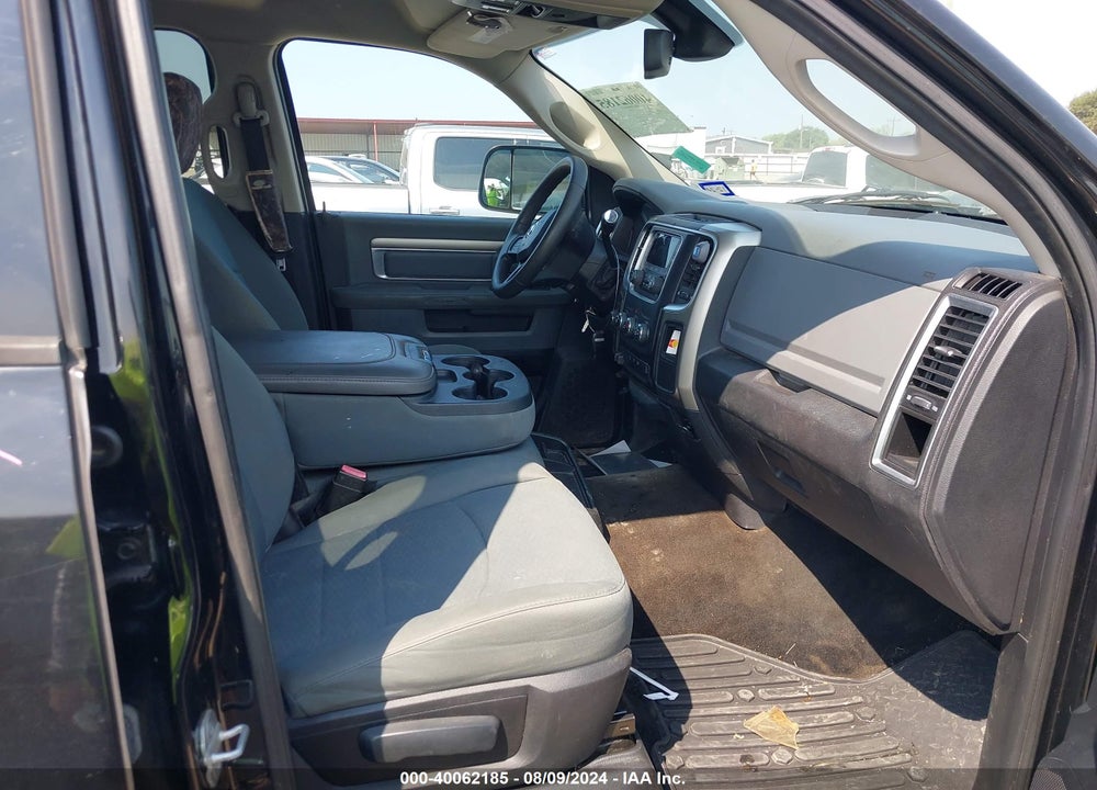 2013 RAM 2500 SLT VIN: 3C6UR5DL4DG612543