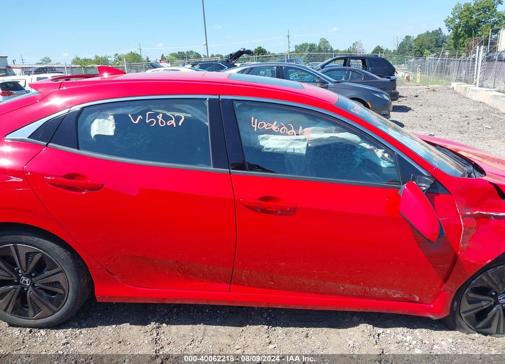 2018 HONDA CIVIC EX VIN: SHHFK7H59JU215827