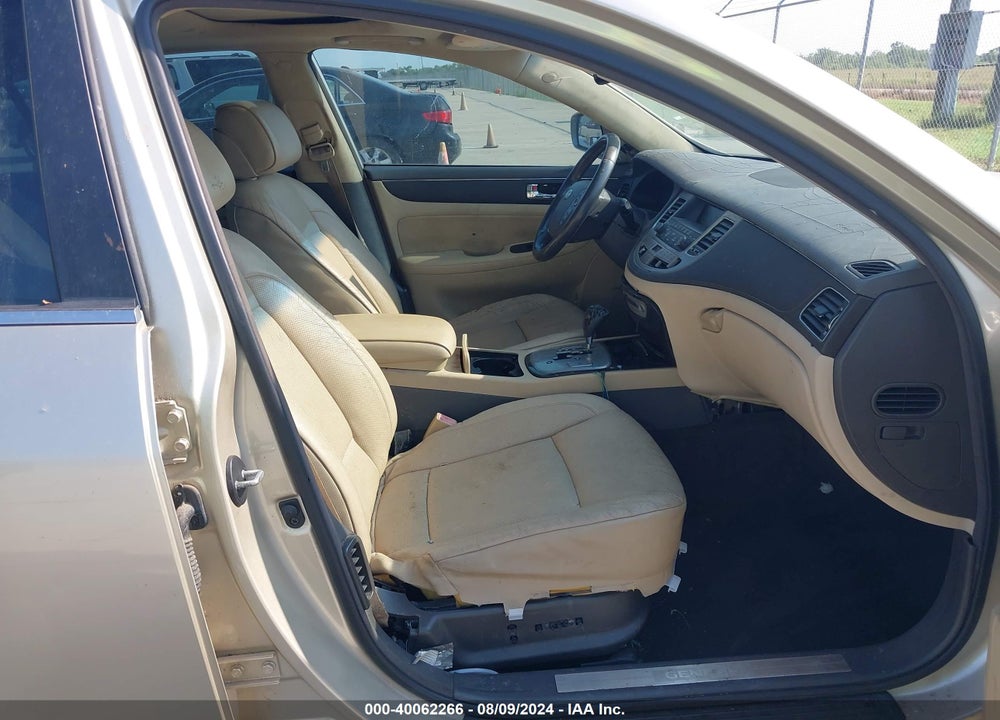 2009 HYUNDAI GENESIS 3.8 VIN: KMHGC46E99U026193
