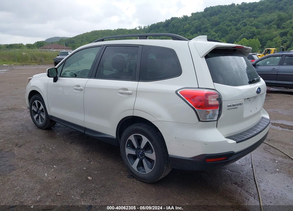 2017 SUBARU FORESTER 2.5I PREMIUM VIN: JF2SJAGCXHH451236