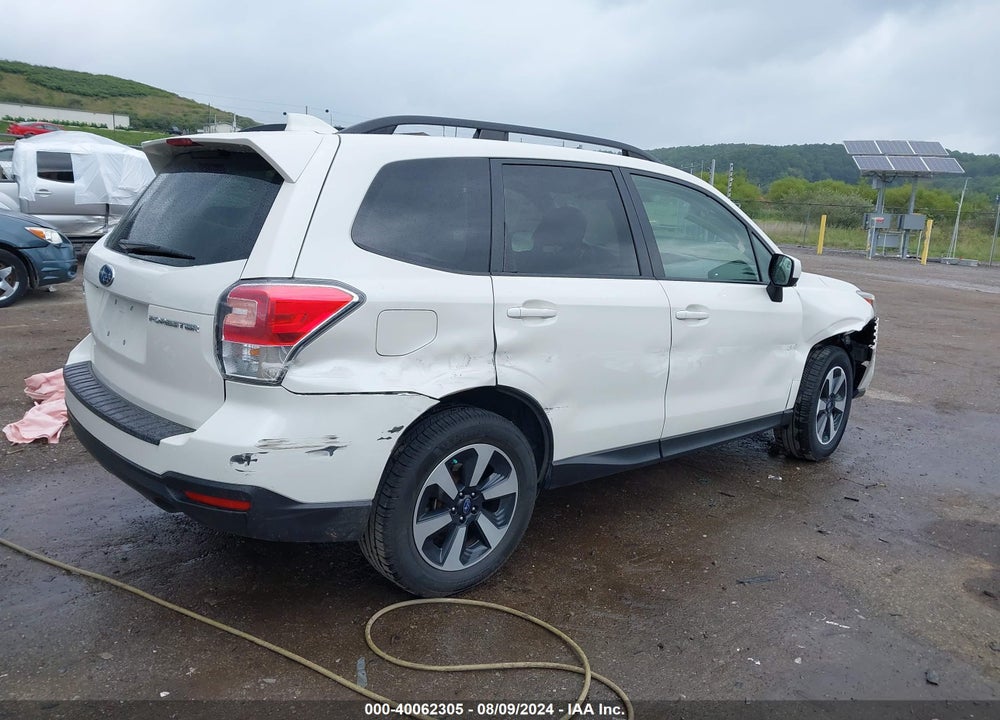 2017 SUBARU FORESTER 2.5I PREMIUM VIN: JF2SJAGCXHH451236