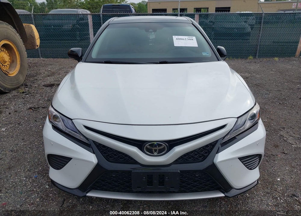 2018 TOYOTA CAMRY XSE VIN: 4T1B61HK7JU126512