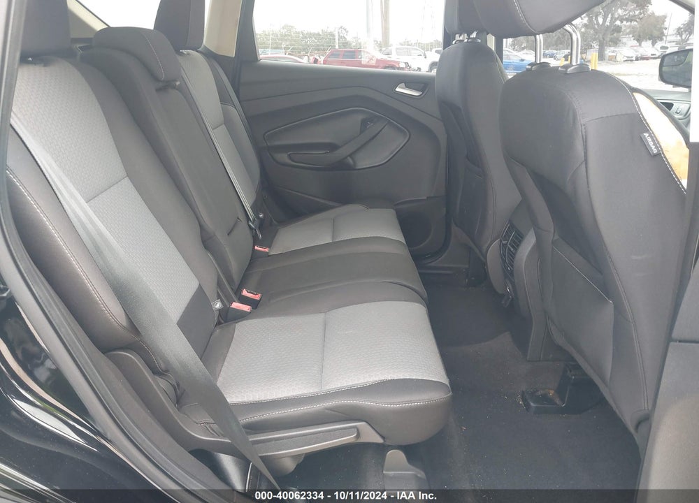 2017 FORD ESCAPE SE VIN: 1FMCU9GD3HUB27386