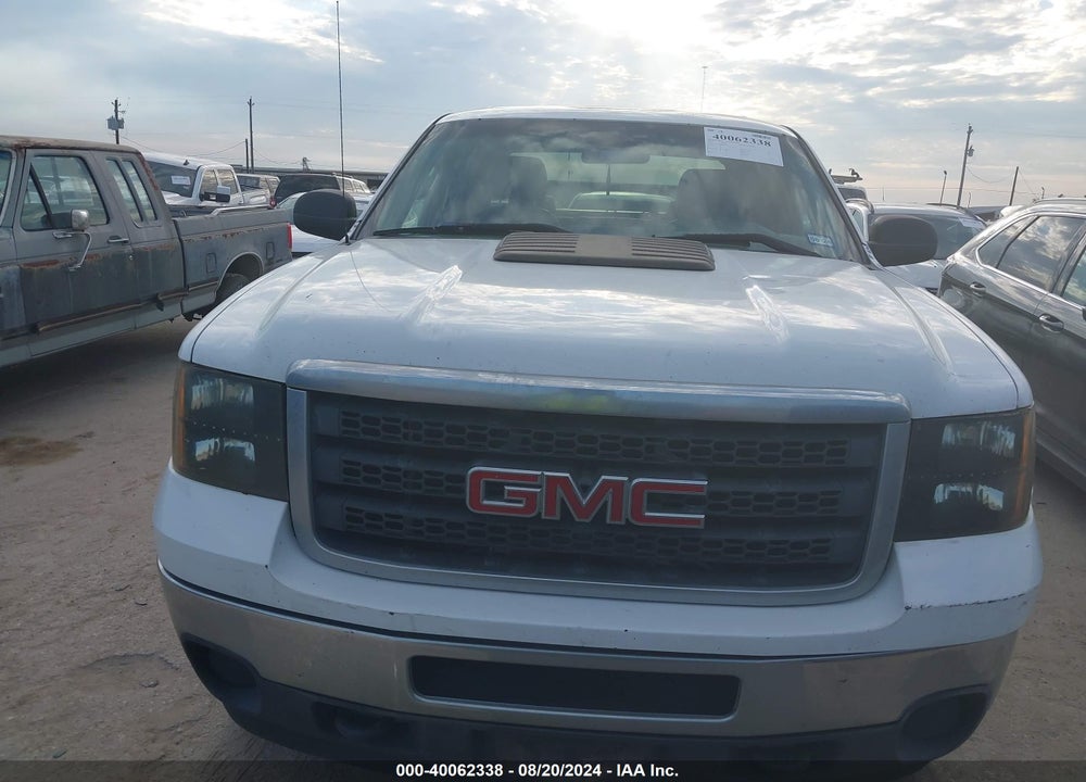 2011 GMC SIERRA 2500HD WORK TRUCK VIN: 1GT11ZCG0BF101635
