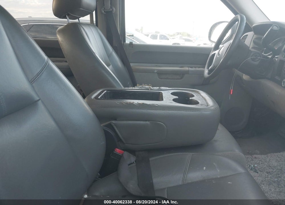2011 GMC SIERRA 2500HD WORK TRUCK VIN: 1GT11ZCG0BF101635
