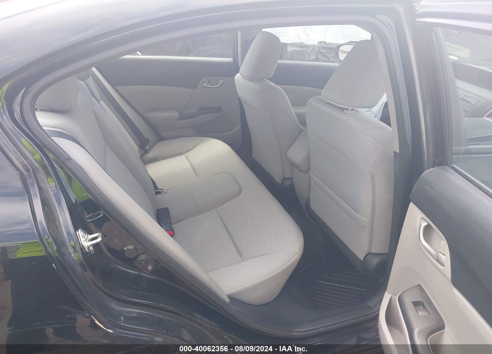 2014 HONDA CIVIC LX VIN: 19XFB2F57EE022756