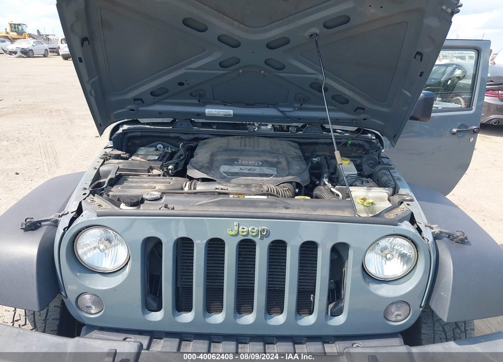 2015 JEEP WRANGLER UNLIMITED SPORT VIN: 1C4BJWDG0FL586223