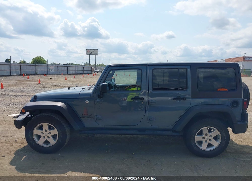 2015 JEEP WRANGLER UNLIMITED SPORT VIN: 1C4BJWDG0FL586223