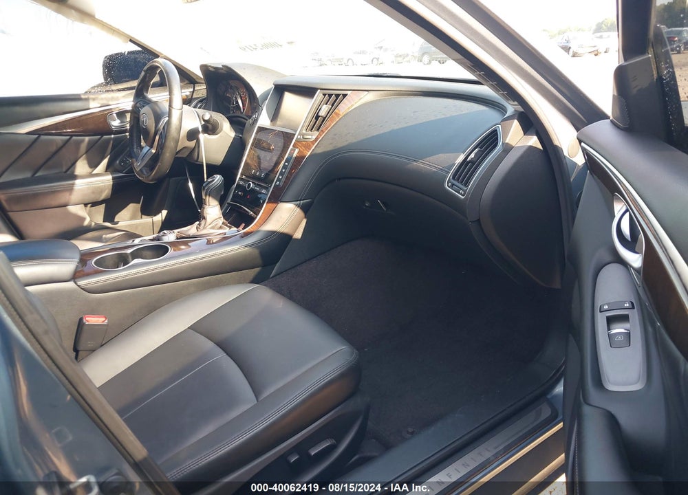 2018 INFINITI Q50 3.0T LUXE VIN: JN1EV7AP7JM354283