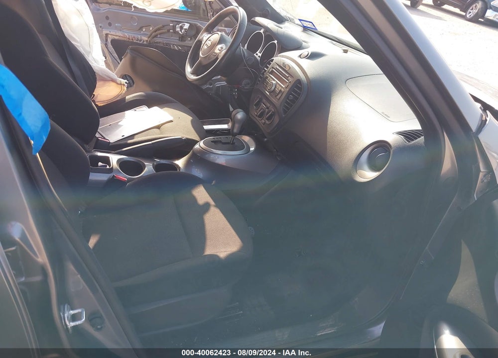 2014 NISSAN JUKE S VIN: JN8AF5MVXET484811