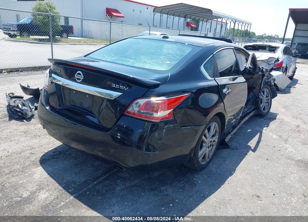 2013 NISSAN ALTIMA 3.5 SV VIN: 1N4BL3AP7DC207928