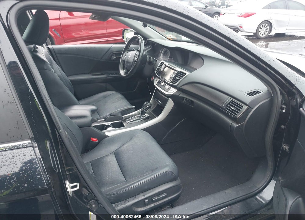 2014 HONDA ACCORD EX-L VIN: 1HGCR2F89EA052743