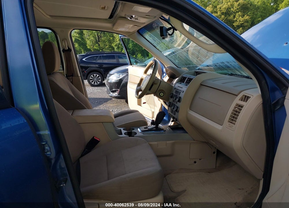 2010 FORD ESCAPE XLT VIN: 1FMCU9D7XAKB02047