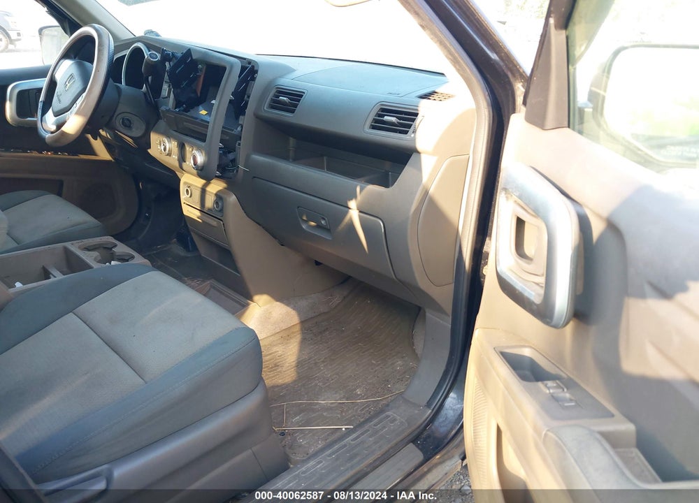 2006 HONDA RIDGELINE VIN: 2HJYK16236H551633