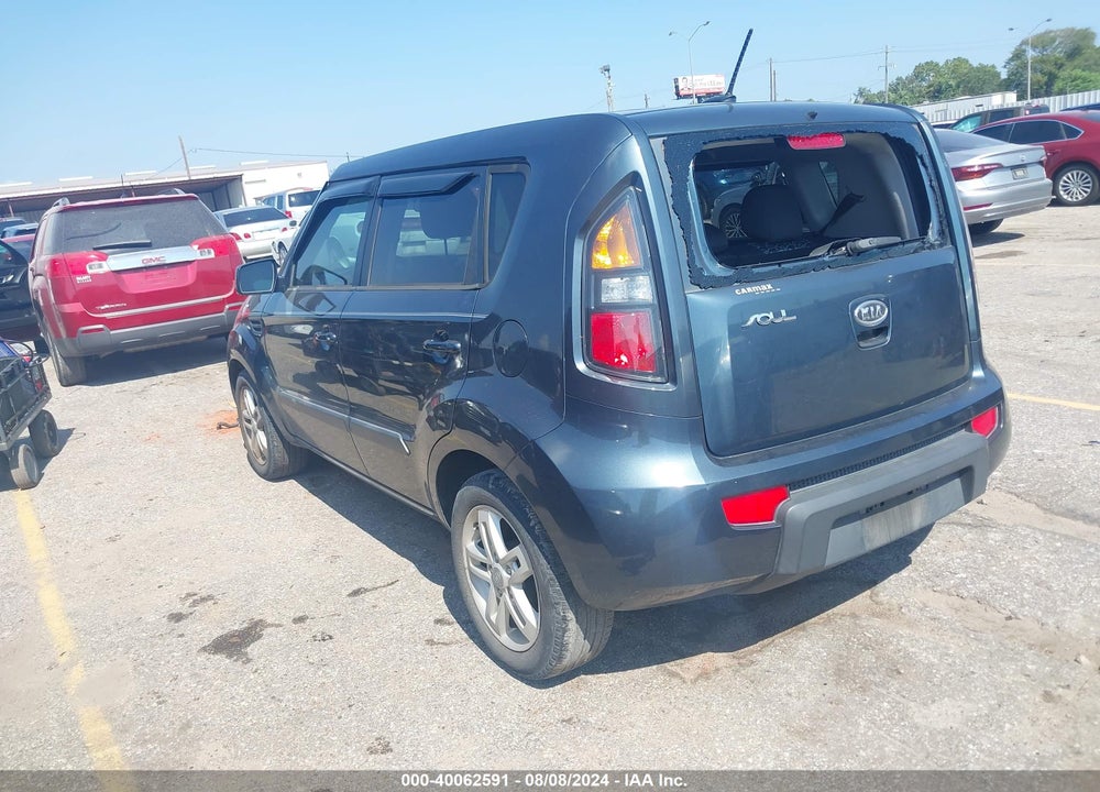 2011 KIA SOUL VIN: KNDJT2A24B7218413