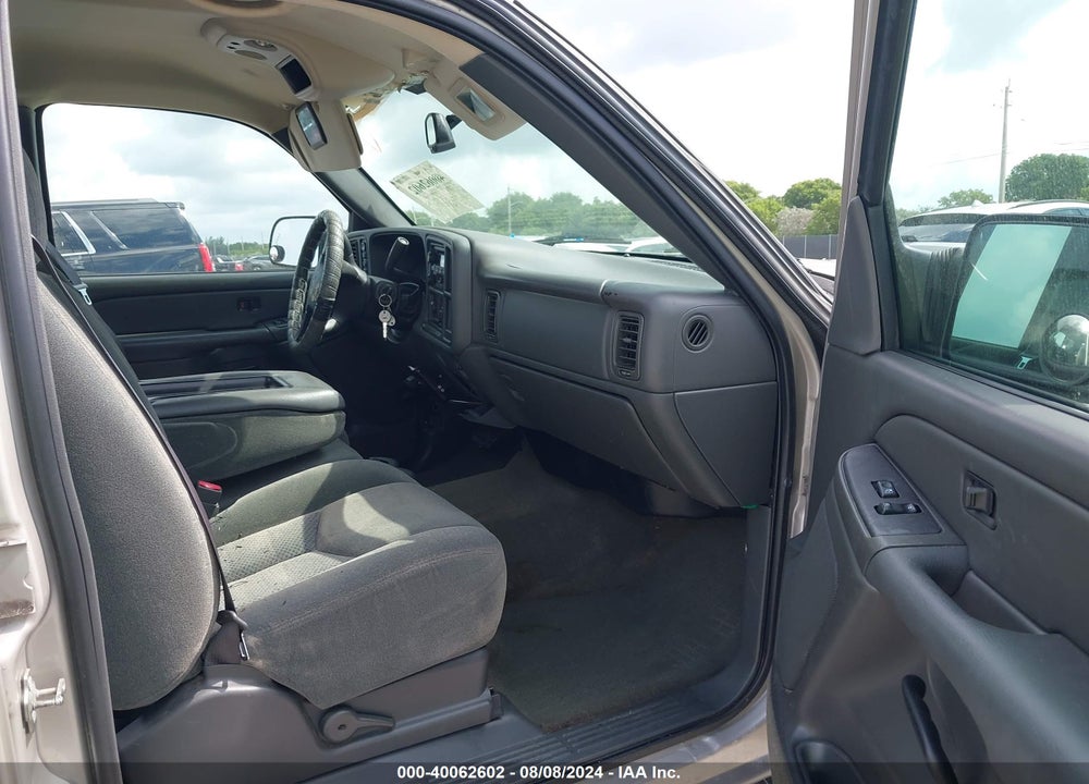 2004 CHEVROLET SILVERADO 2500 LS VIN: 1GCGK23U04F172244