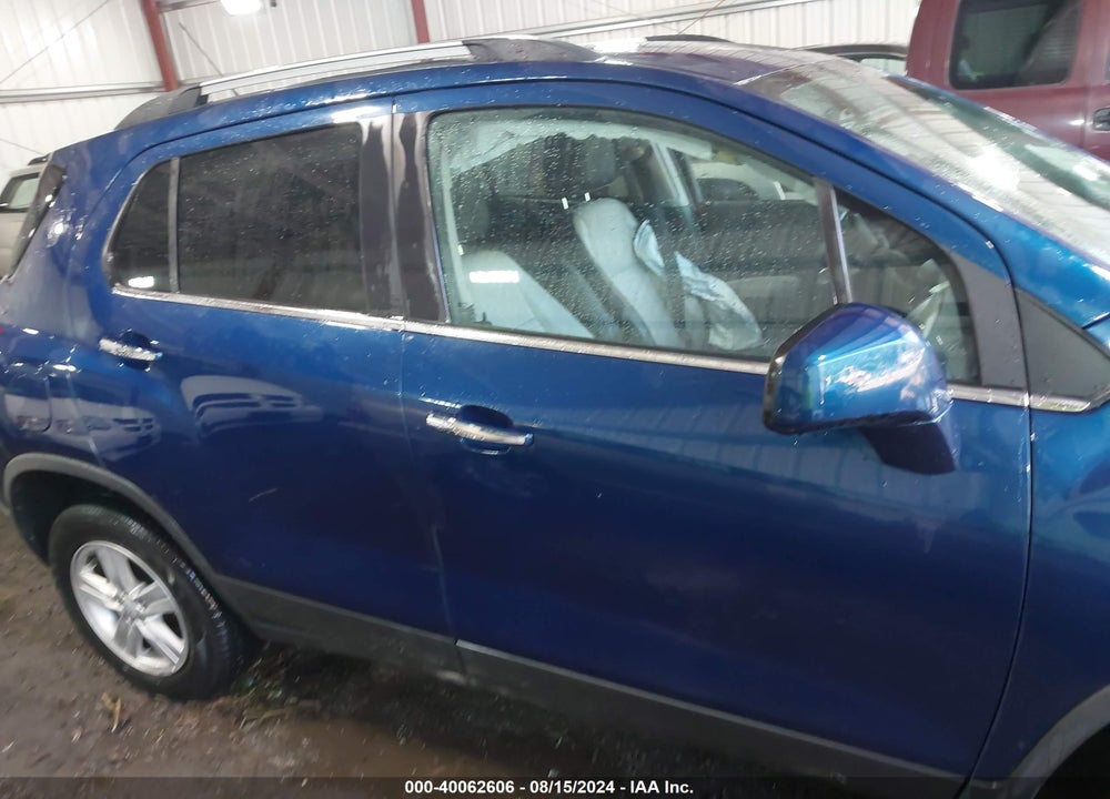 2019 CHEVROLET TRAX VIN: 3GNCJPSB4KL163958