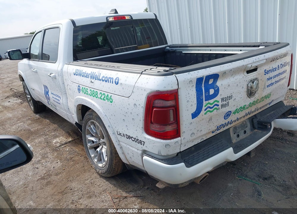 2022 RAM 1500 LAIE  4X4 5'7 BOX VIN: 1C6SRFJT3NN430696