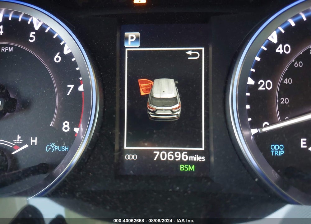 2019 TOYOTA HIGHLANDER XLE VIN: 5TDKZRFH1KS574591
