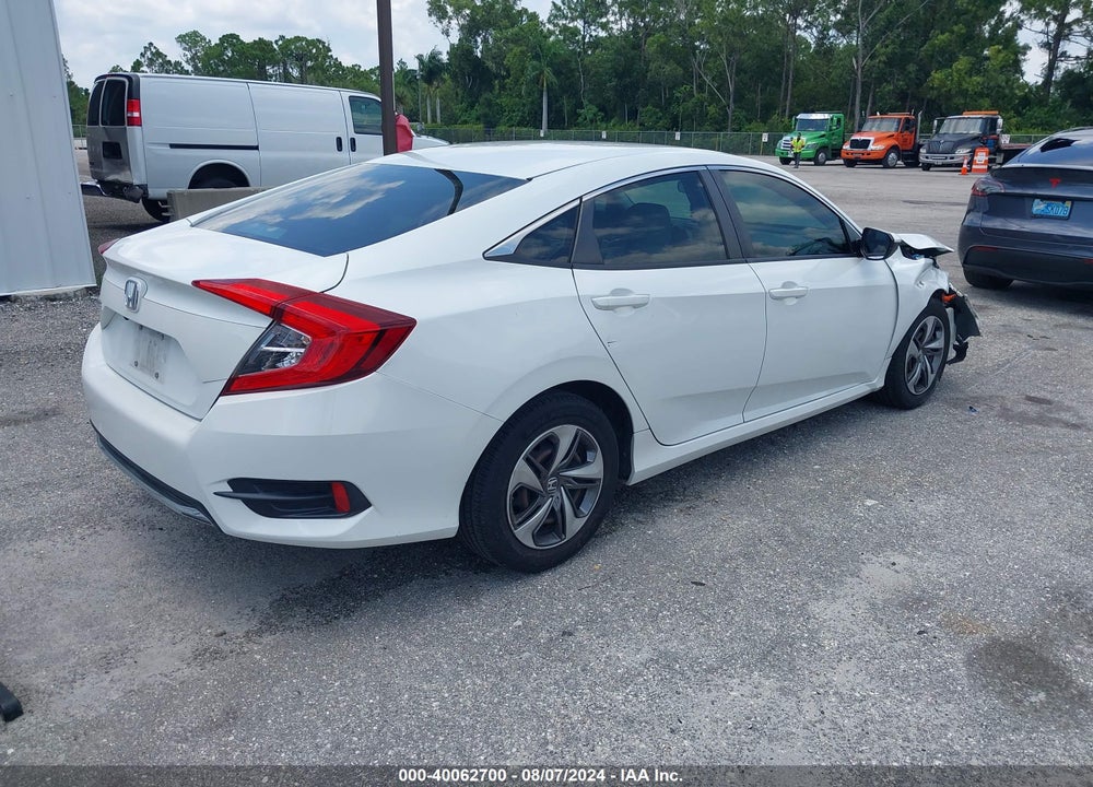 2019 HONDA CIVIC LX VIN: 19XFC2F6XKE020808
