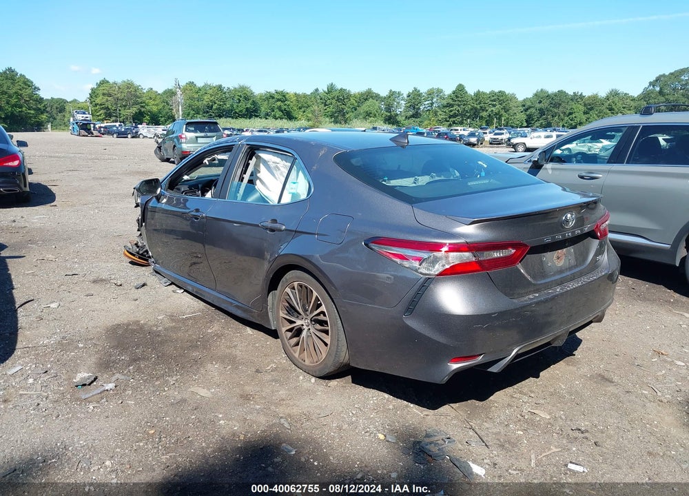 2019 TOYOTA CAMRY SE VIN: 4T1B11HK3KU183371