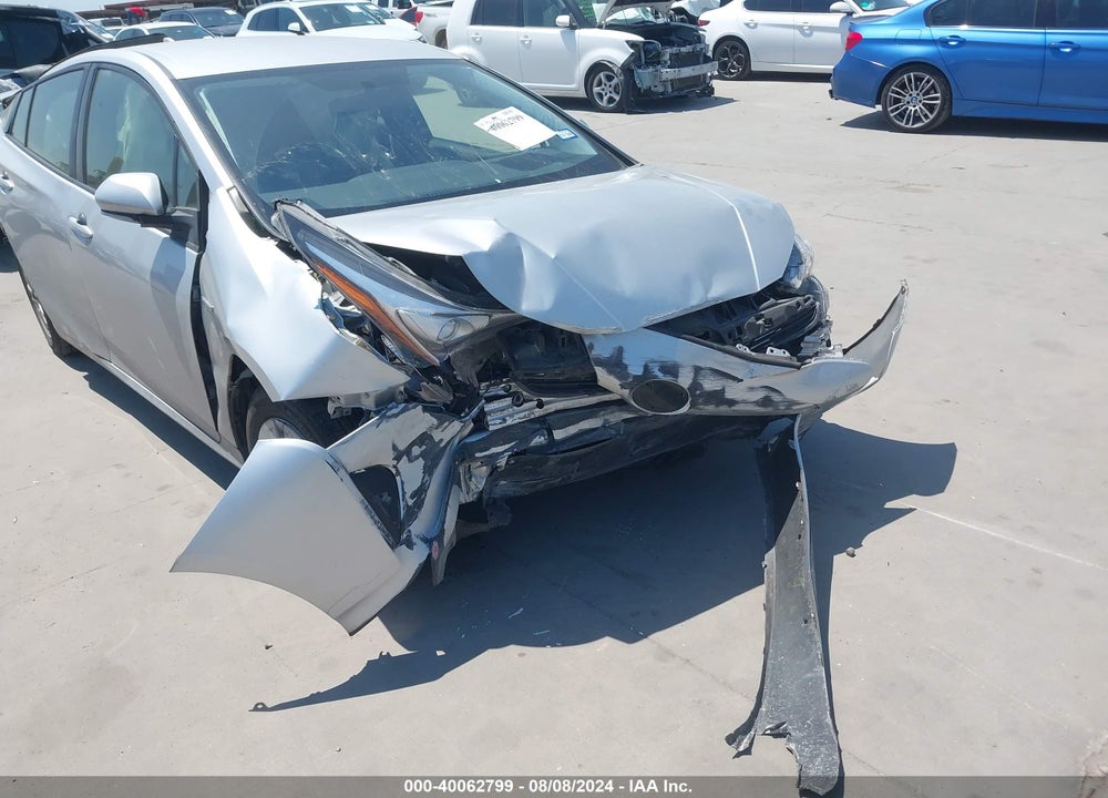 2016 TOYOTA PRIUS VIN: JTDKBRFU8G3506038